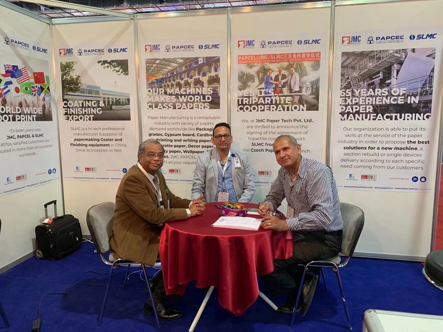 亮相国际纸展，展现轻机风采