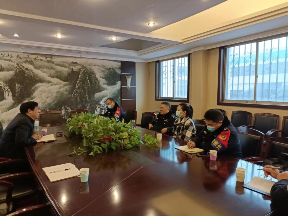 �����й����ֵ�ίίԱ��ɳ�����������������־ֵ�ί��ǡ��ֳ���Ю��һ��ݰ�ٹ�˾������ҵ�ں󸴹���������